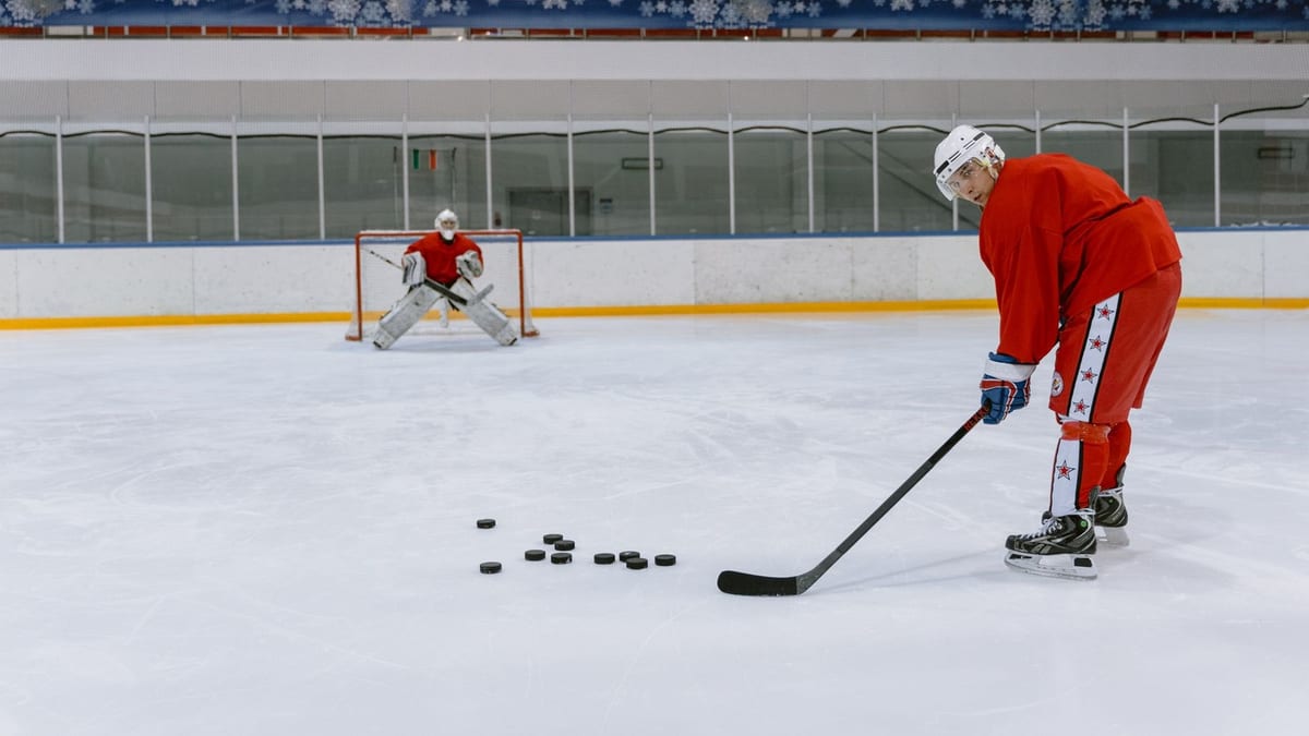 Alexander Karmanov shows potential in fight during rookie tournament