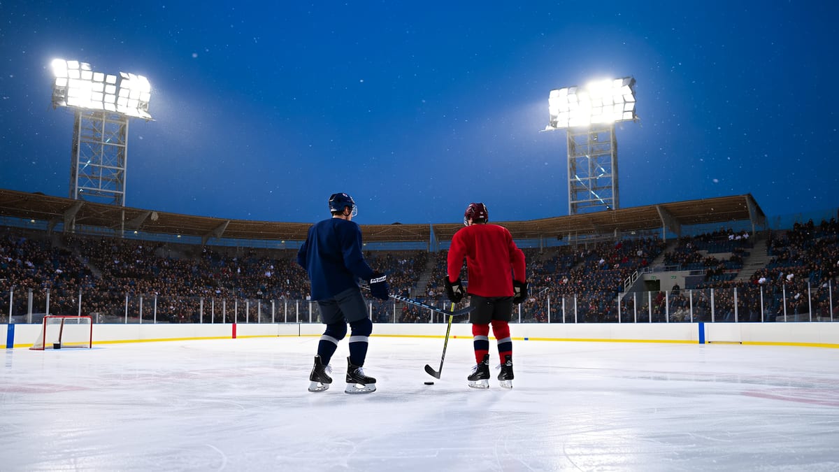 The Heritage Classic Puts Montreal Outdoors in Winnipeg on October 25